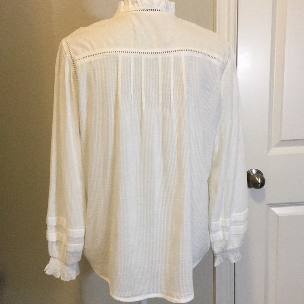 Quince Long Sleeve Textured Cotton Peasant Blouse in Organic Cotton, Medium - Picture 5 of 10
